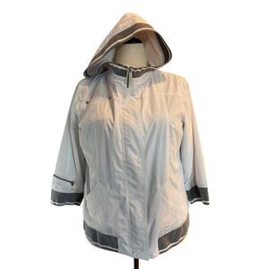 Chico's Zenergy Light Jacket Lined Pockets Attached Hood Zipper Snap Close 2 12